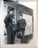 HOZ - Bruce Day  George Gard.JPG