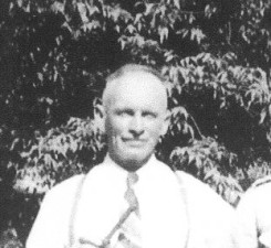 Haliburton, Gordon