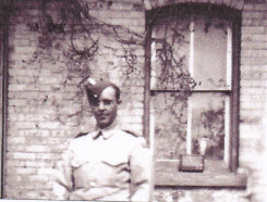 Hutchison, Joseph Edward (Lorne)